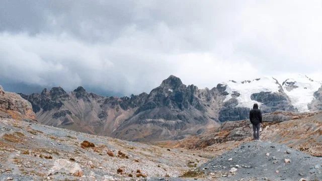 Rugged peaks surround Pastoruri Glacier