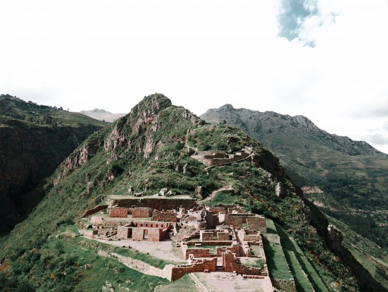 Pisac Nusta Tiana Temple Overlook