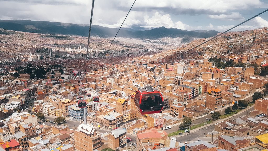 Riding the Red Line to El Alto