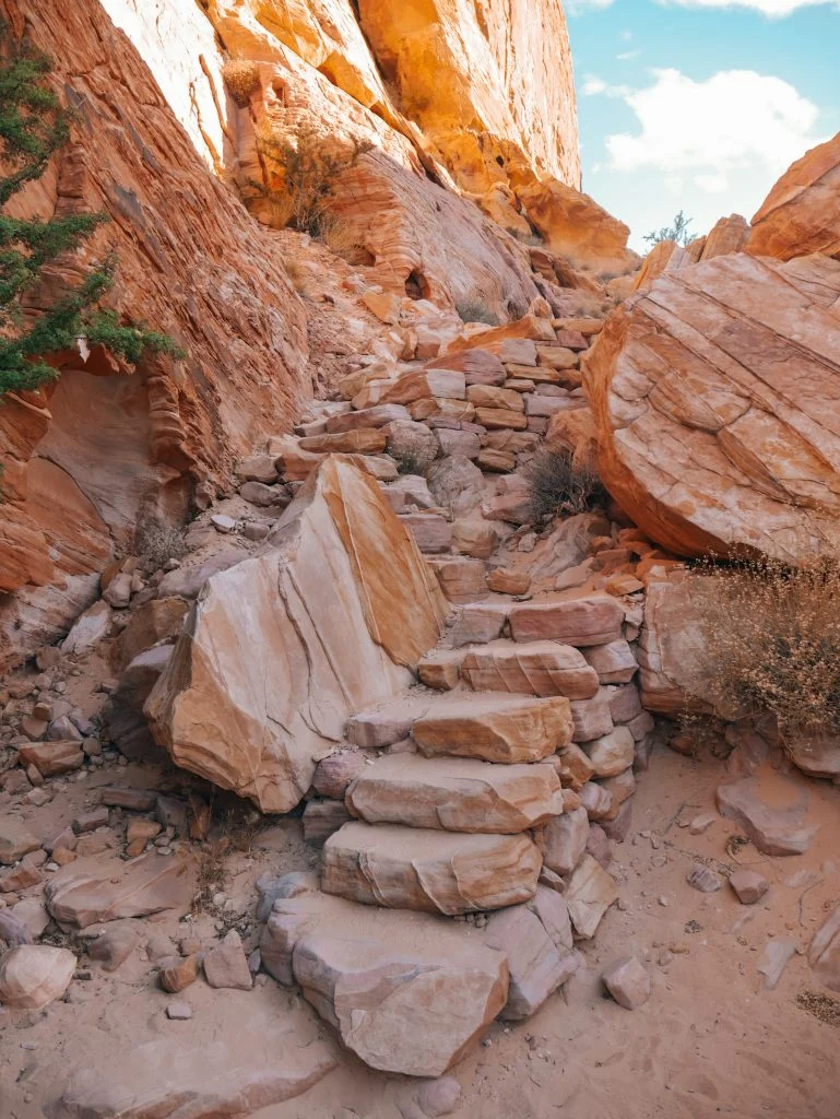 Stairs leading down White Domes Trail