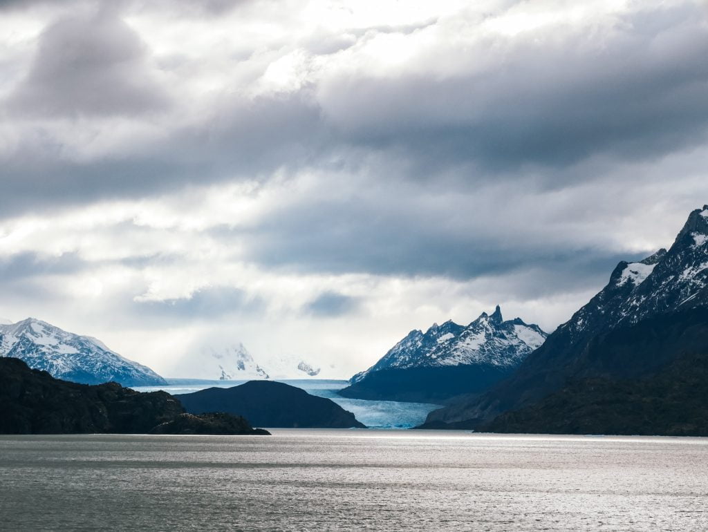 Glaciar Grey and some moody skies
