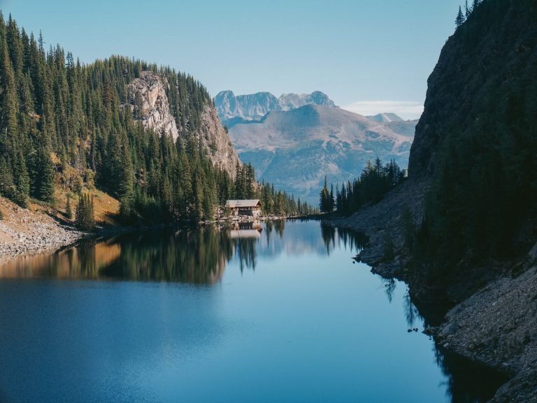 Lake Agnes Tea House