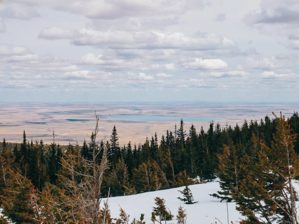 Looking out to Bynum Reservoir in the plains below