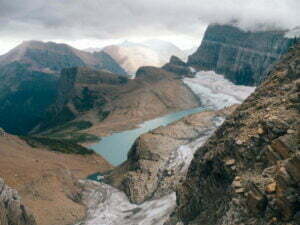 Read more about the article Hiking the Highline Trail to the Grinnell Glacier Overlook
