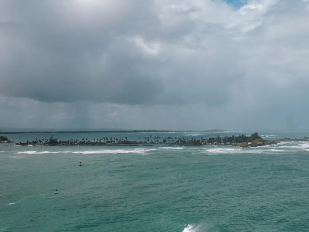 Looking out towards Isla de Cabras and Fortín San Juan de la Cruz from El Morro