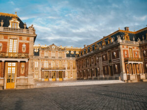 Read more about the article Visiting Versailles – A Day Trip From Paris