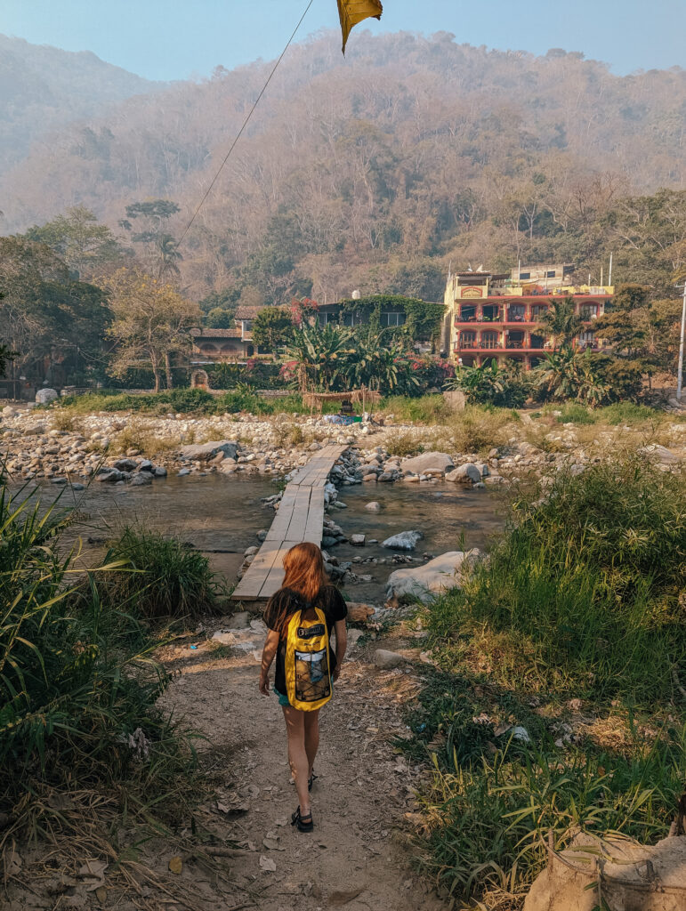 Crossing the river in Boca de Tomatlán