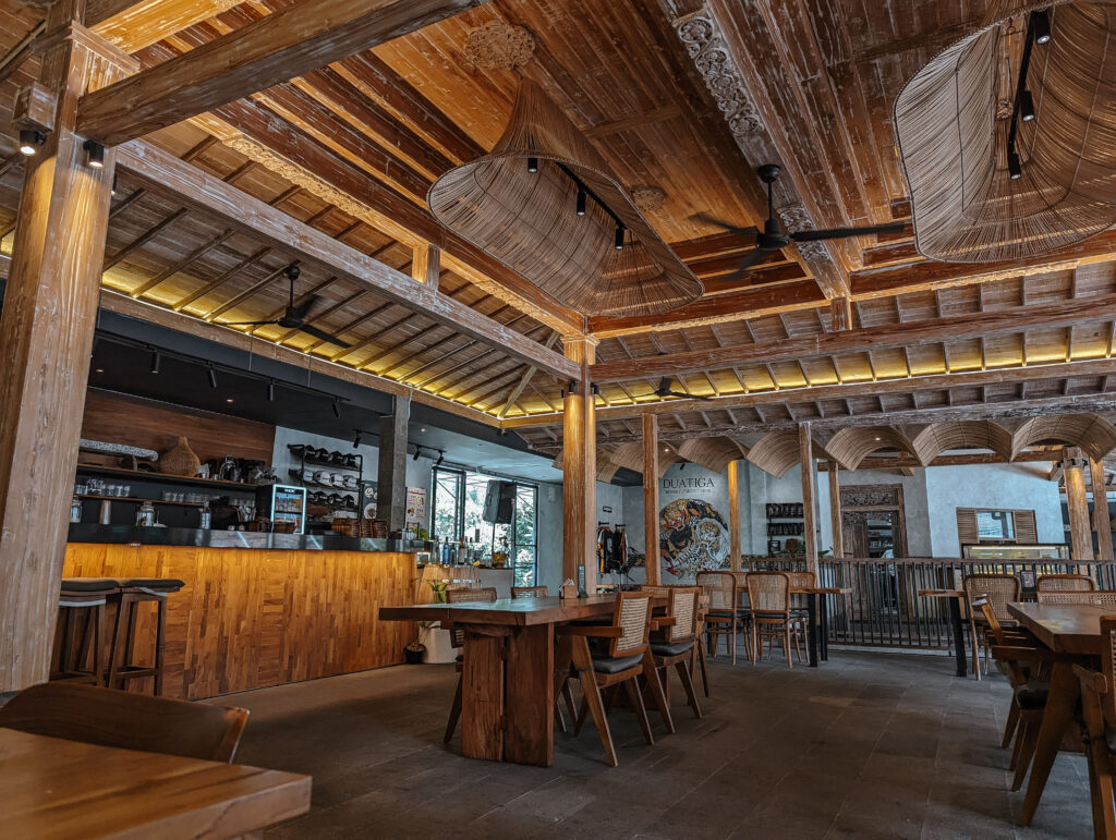 There are so many lovely cafes and restaurants around Ubud!