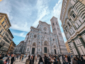 Read more about the article Piazza del Duomo: Visiting Florence’s Iconic Monument Complex