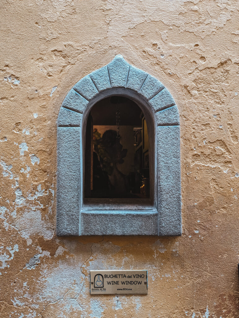 Wine Window - Florence Itinerary