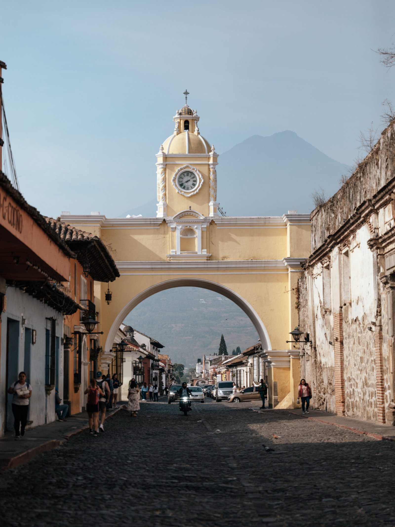 Santa Catalina Arch with Volcán de Agua towering in the distance