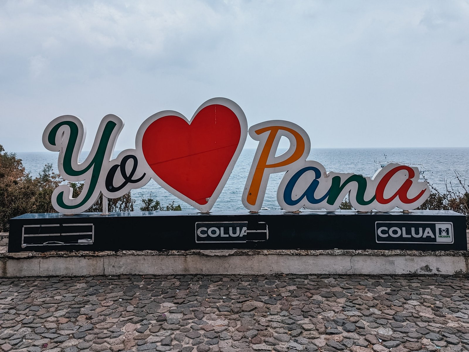 Yo amo Pana sign