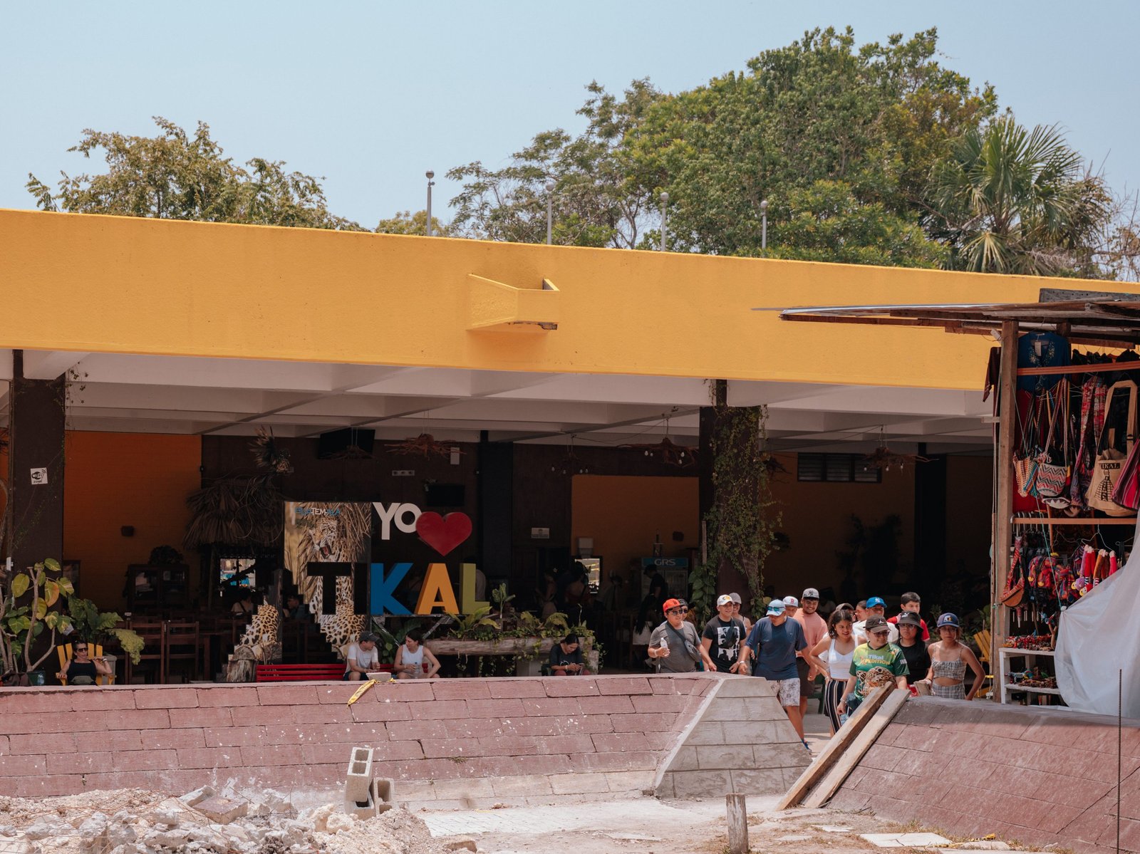 Shops and the restaurant near the entrance - Tikal National Park